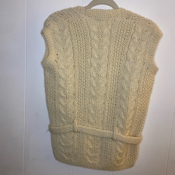 Vintage Filene’s 100% Virgin Wool Sweater Vest - Picture 2 of 4